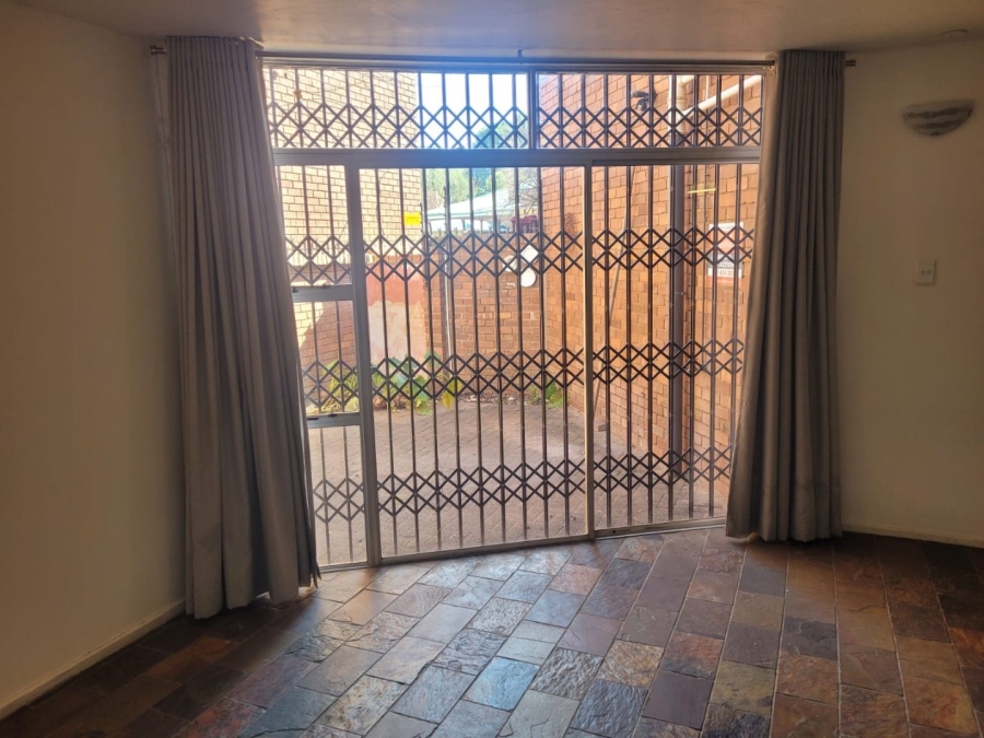 To Let 2 Bedroom Property for Rent in Hillside Free State